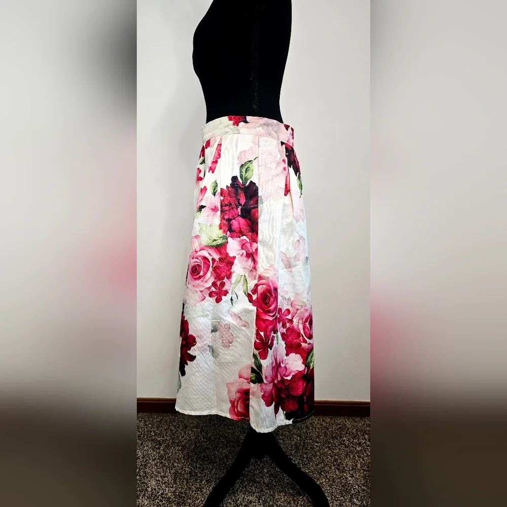 Chicwish Cottage Core Floral Pleated Midi Skirt White with Pink Floral Print L - Picture 3 of 5